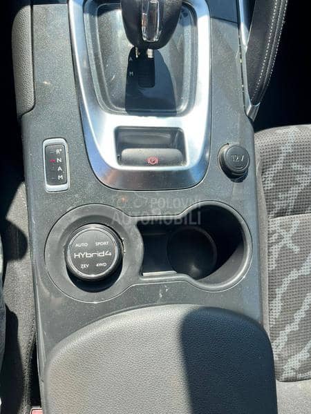 Peugeot 3008 H.Y.B.R.I.D.