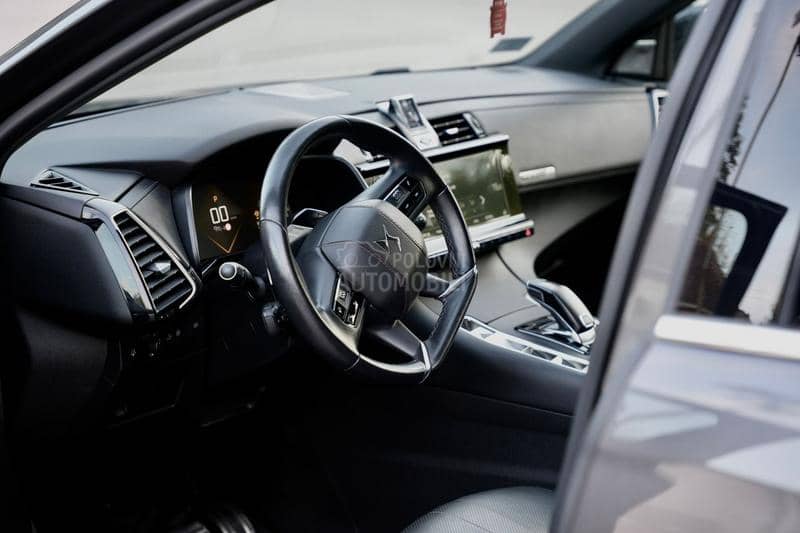 DS 7 OPERA ful oprema