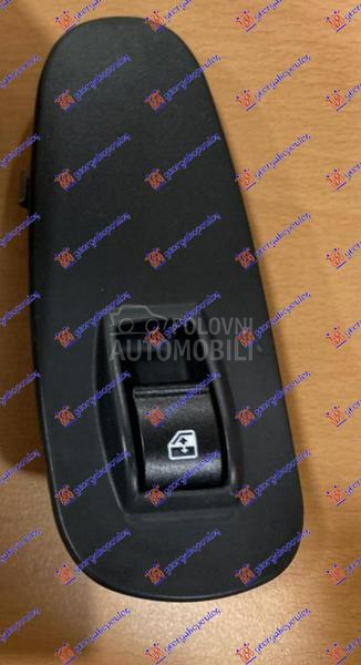 PREKIDAC U PREDNJIM VRATIMA (S