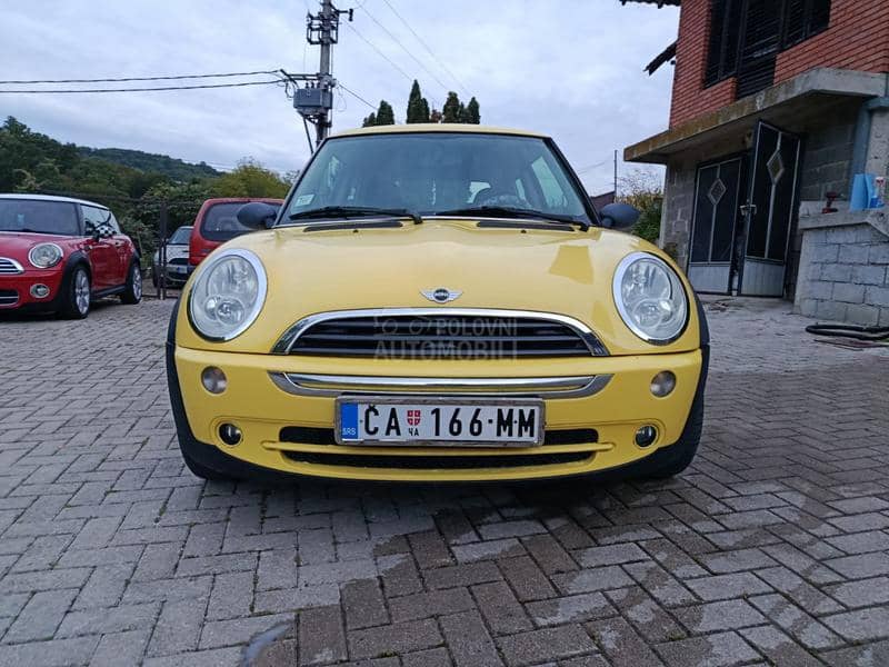 MINI One 