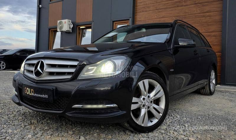 Mercedes Benz C 200 2.1 AUT AVANTGARD
