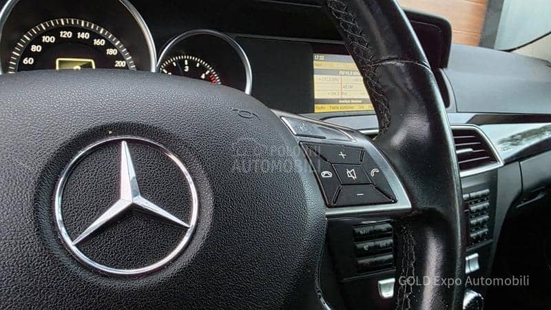 Mercedes Benz C 200 2.1 AUT AVANTGARD