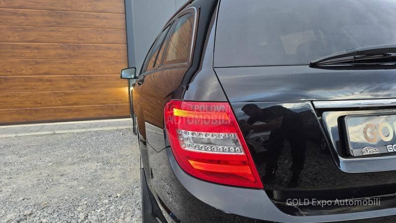 Mercedes Benz C 200 2.1 AUT AVANTGARD
