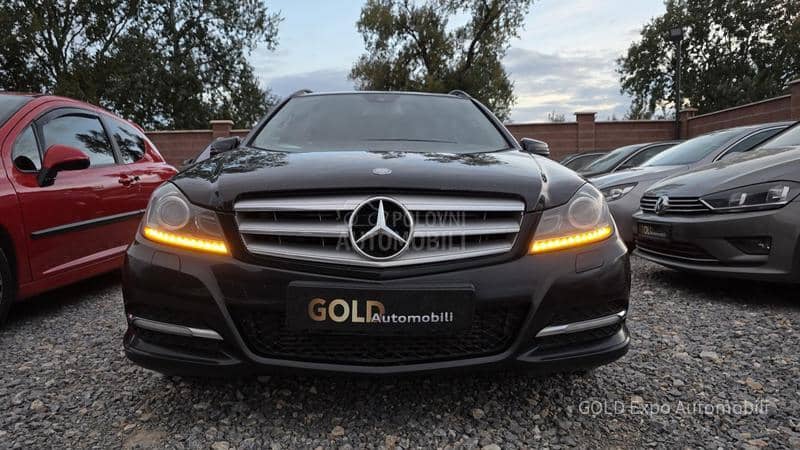 Mercedes Benz C 200 2.1 AUT AVANTGARD