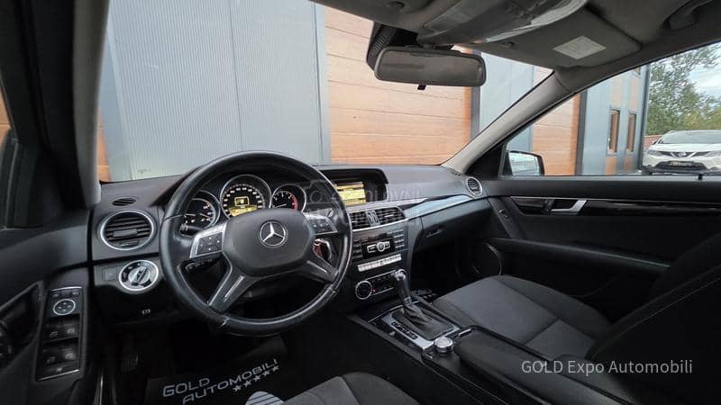 Mercedes Benz C 200 2.1 AUT AVANTGARD