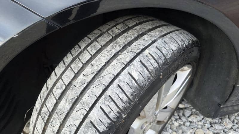 Mercedes Benz C 200 2.1 AUT AVANTGARD