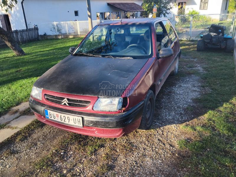 Citroen Saxo 
