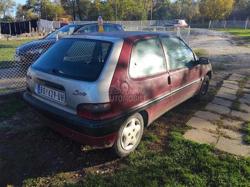 Citroen Saxo 