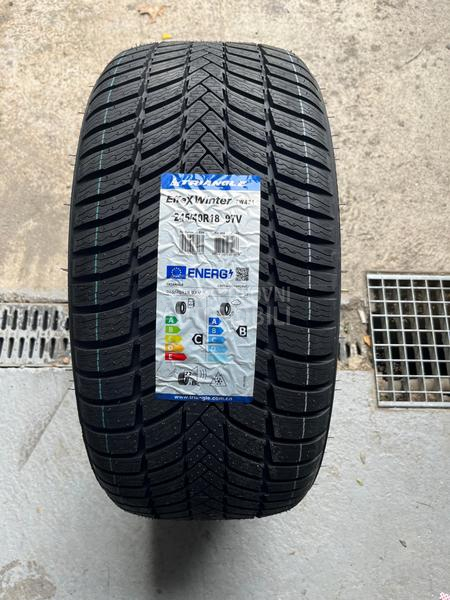 Triangle 245/40 R18 Zimska