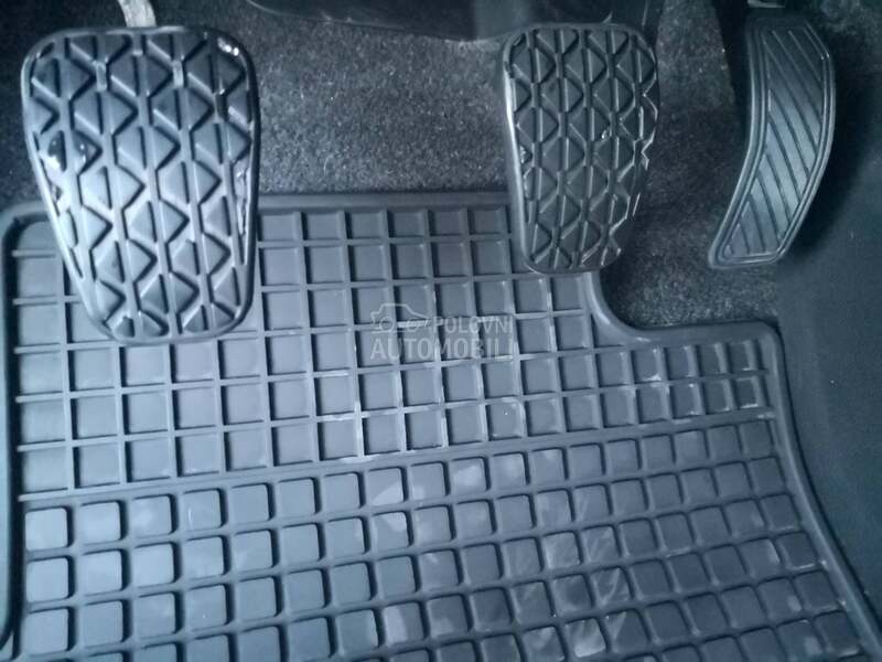 Mazda 2 1.3ben/NEMICA/NOVA