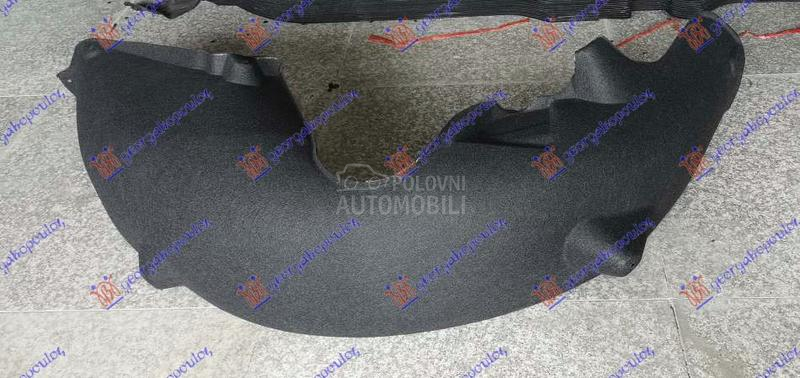 ZADNJE POTKRILO PLASTICNO