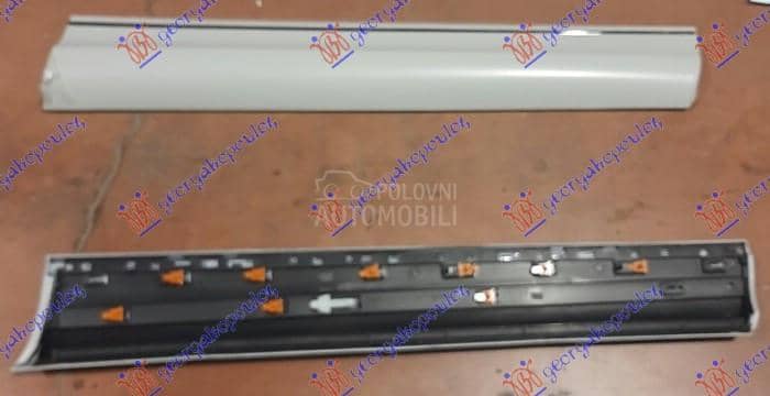 LAJSNA PREDNJIH VRATA Desno