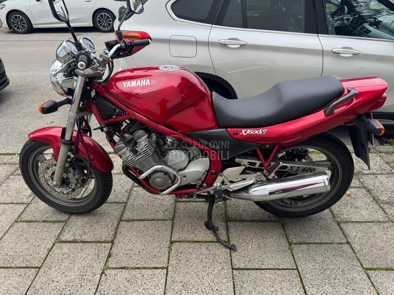 Yamaha XJ 600N
