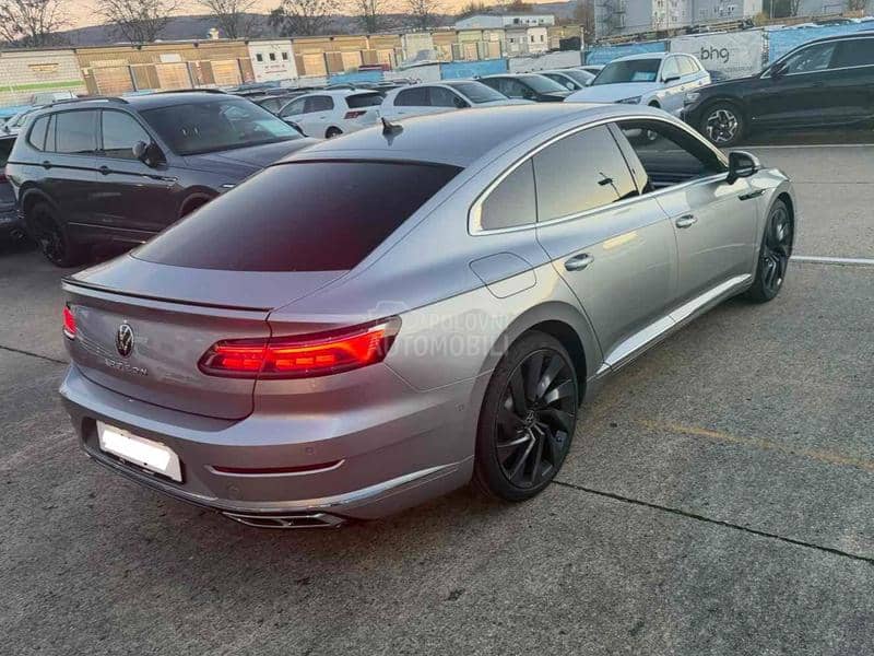 Volkswagen Arteon 2.0TDI R-LINE 200PS