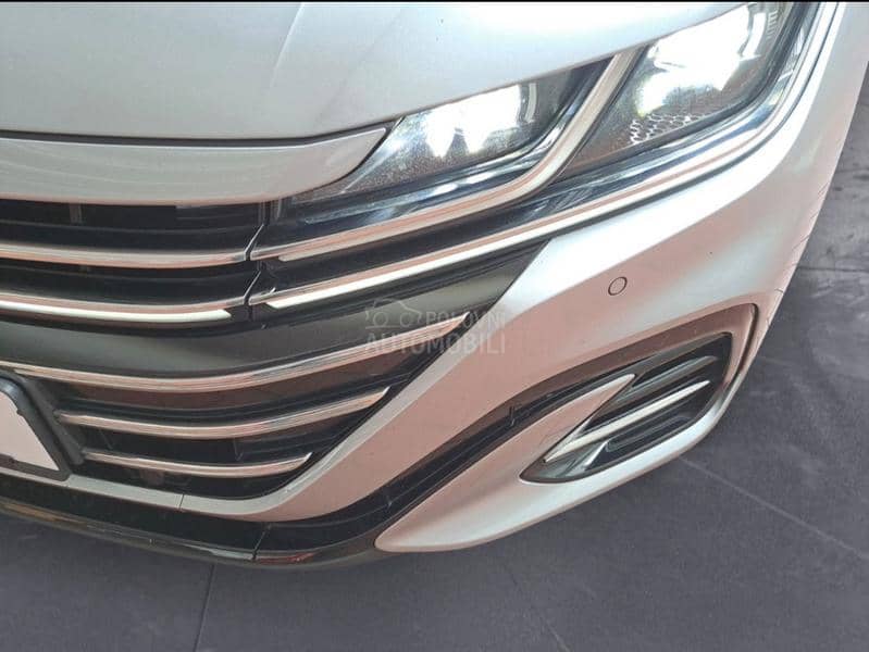 Volkswagen Arteon 2.0TDI R-LINE 200PS