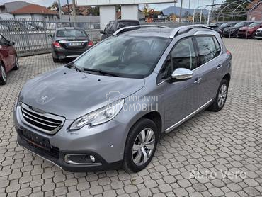 Peugeot 2008 1.2 Allure