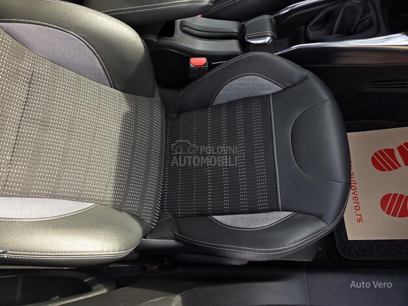 Peugeot 2008 1.2 Allure