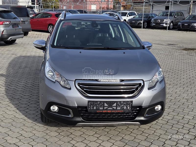 Peugeot 2008 1.2 Allure