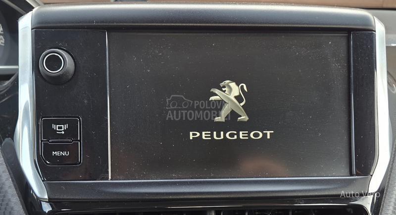 Peugeot 2008 1.2 Allure