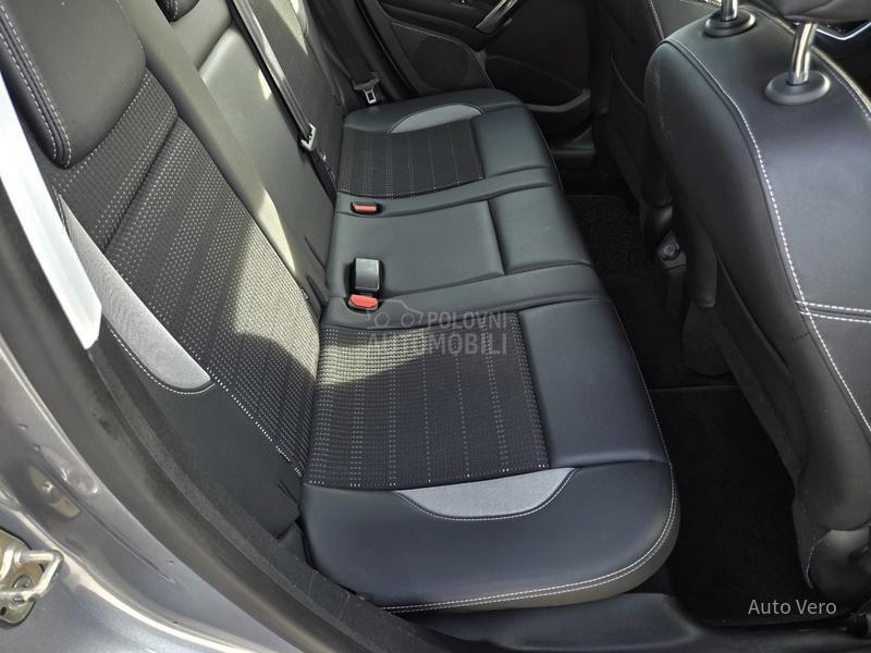 Peugeot 2008 1.2 Allure