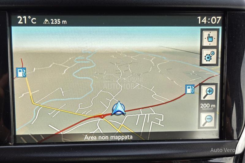 Peugeot 2008 1.2 Allure