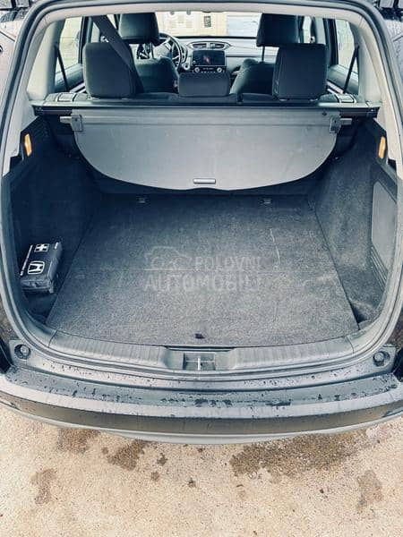 Honda CR-V Hybrid awd Elegance