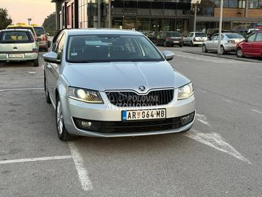 Škoda Octavia 1.6 TDI Style