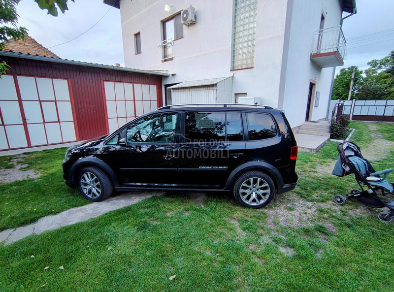 Volkswagen Touran CrossTouran