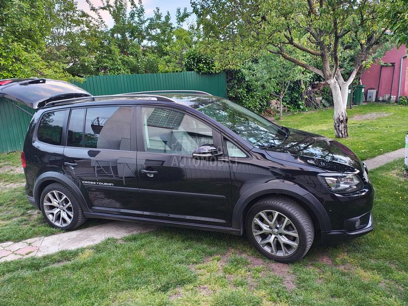 Volkswagen Touran CrossTouran