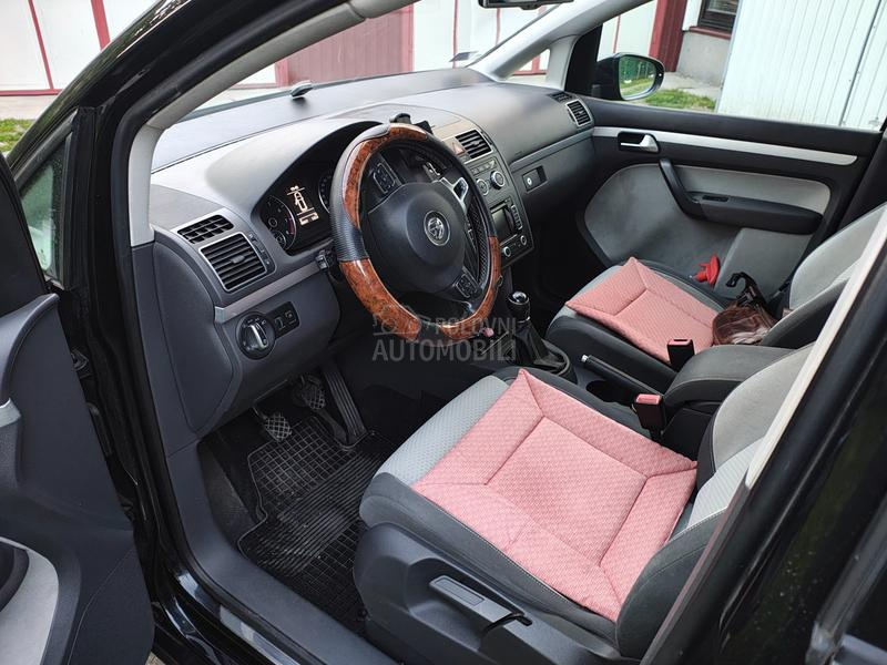 Volkswagen Touran CrossTouran