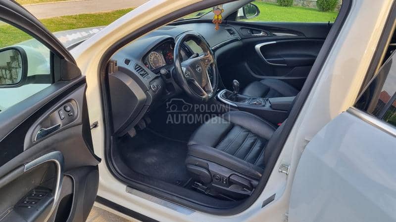 Opel Insignia 2.0 CDTI
