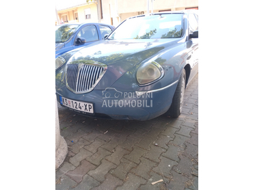 Lancia Thesis 2.4 jtd