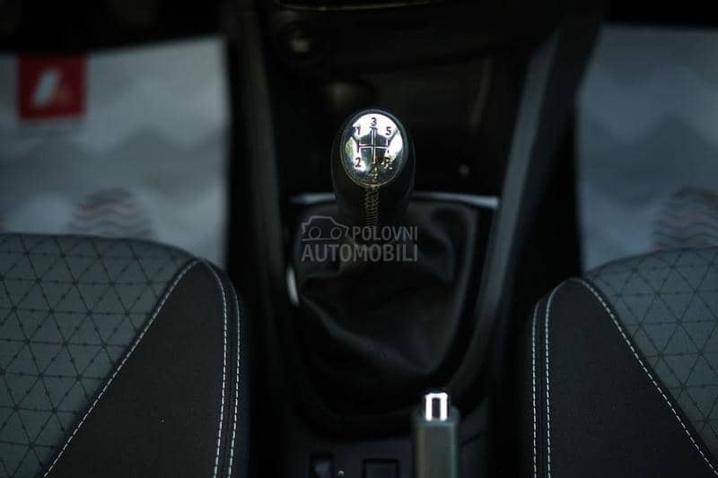 Renault Clio 0,9i 134000 CH