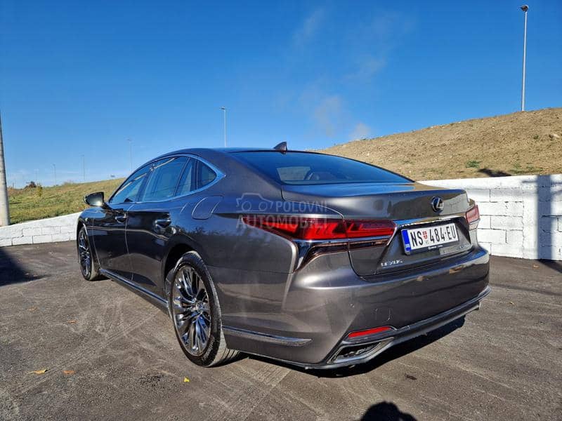Lexus LS 500 AWD