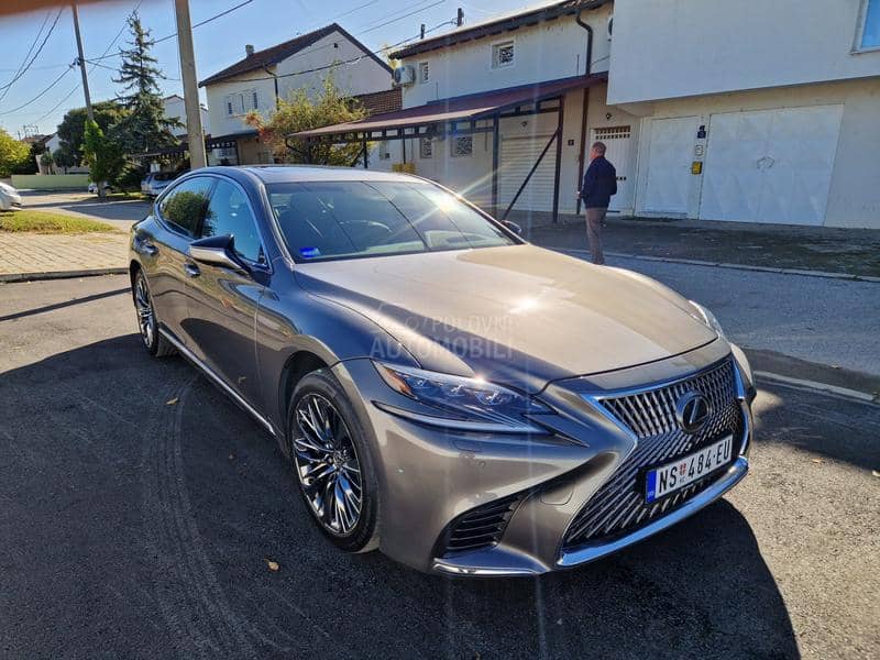 Lexus LS 500 AWD
