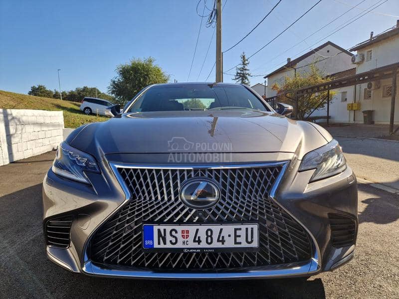 Lexus LS 500 AWD