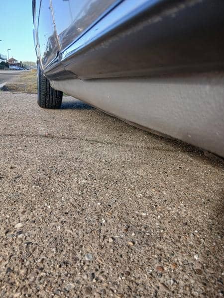 Mercedes Benz W123 240d