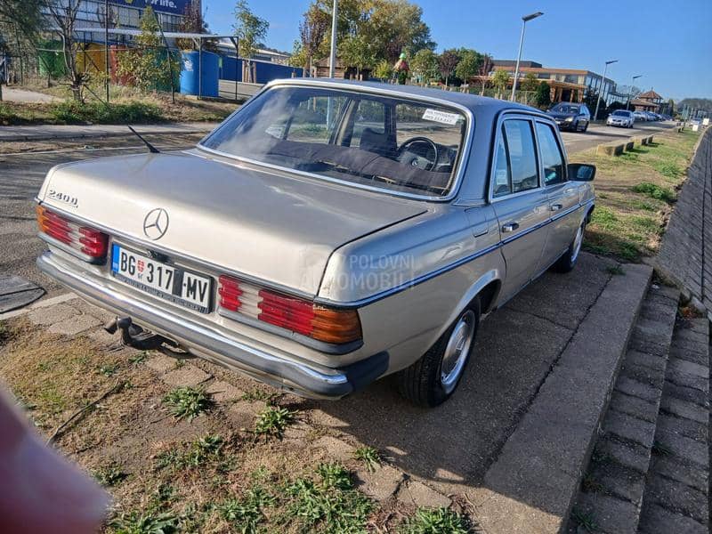 Mercedes Benz W123 240d