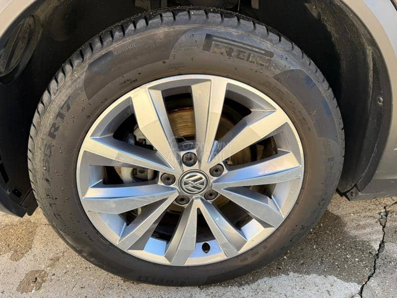 Volkswagen T-Roc 1,0 TSI BI COLORE