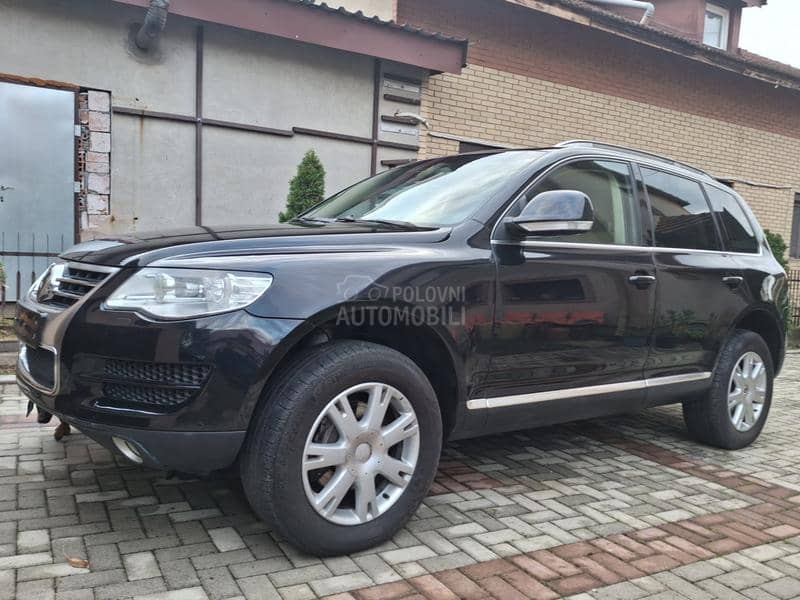 Volkswagen Touareg 3.0 TDI CH XENON