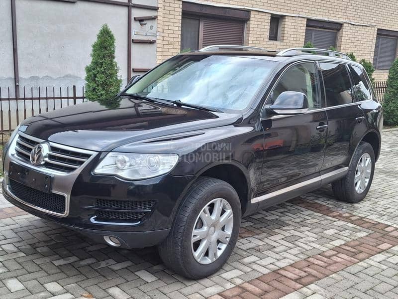 Volkswagen Touareg 3.0 TDI CH XENON