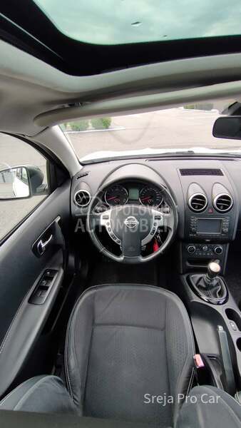 Nissan Qashqai 1.5 DCI PAN0RAMA