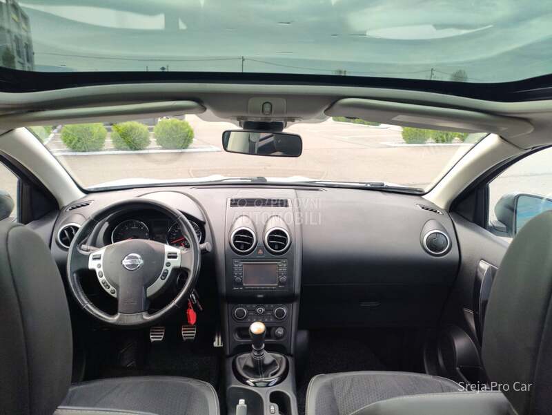 Nissan Qashqai 1.5 DCI PAN0RAMA