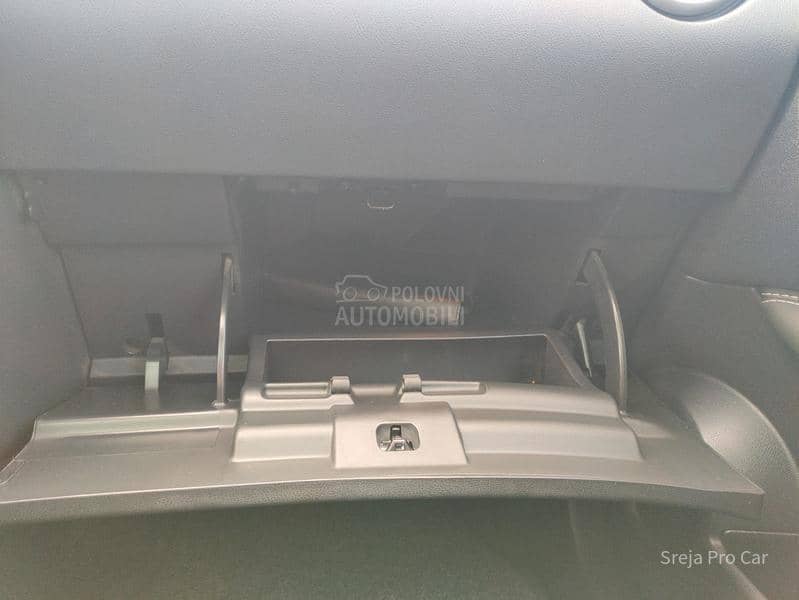 Nissan Qashqai 1.5 DCI PAN0RAMA