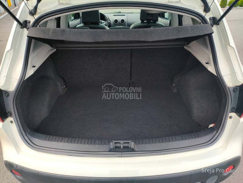 Nissan Qashqai 1.5 DCI PAN0RAMA