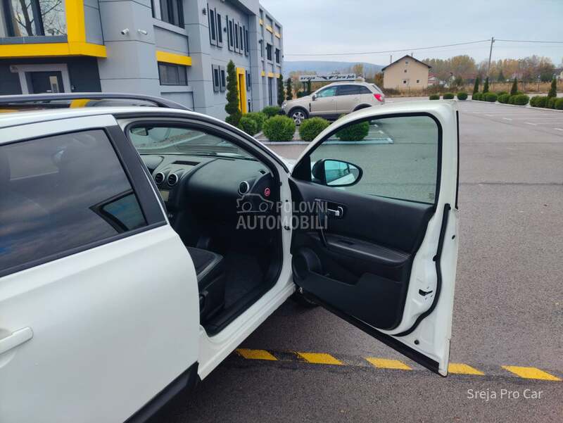 Nissan Qashqai 1.5 DCI PAN0RAMA