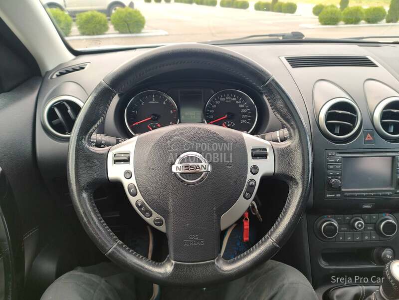 Nissan Qashqai 1.5 DCI PAN0RAMA