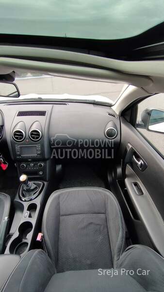 Nissan Qashqai 1.5 DCI PAN0RAMA