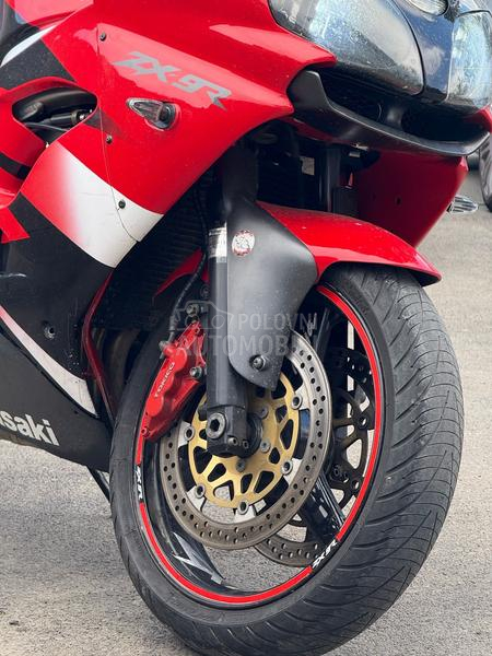 Kawasaki zx9r