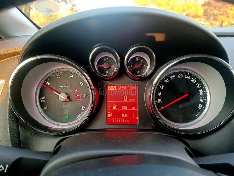 Opel Astra J COSMO, 1.7 Opel Astra J COSMO, 1.7